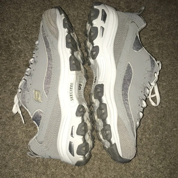 Skechers 11936W GYW D’Lites Me Time Sneakers - Picture 4 of 8